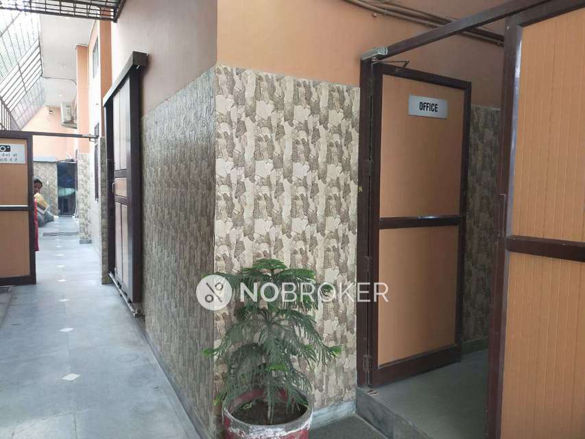 Industrial Building in Mohan Nagar, Ghaziabad for sale 