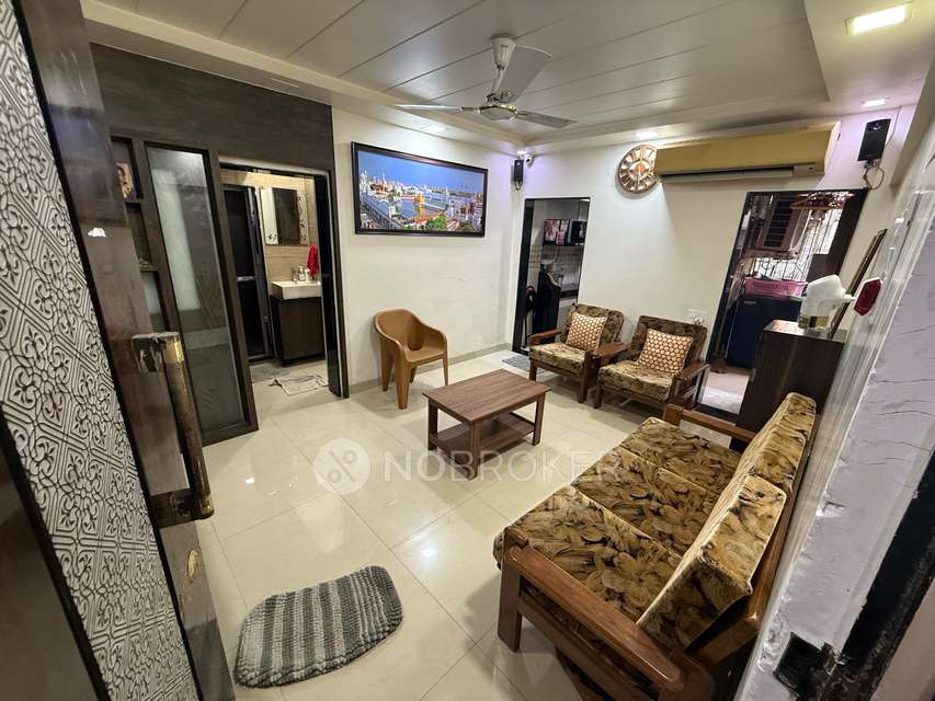 1 BHK Flat In Cidco Building for Rent  In Sector 15, Vashi