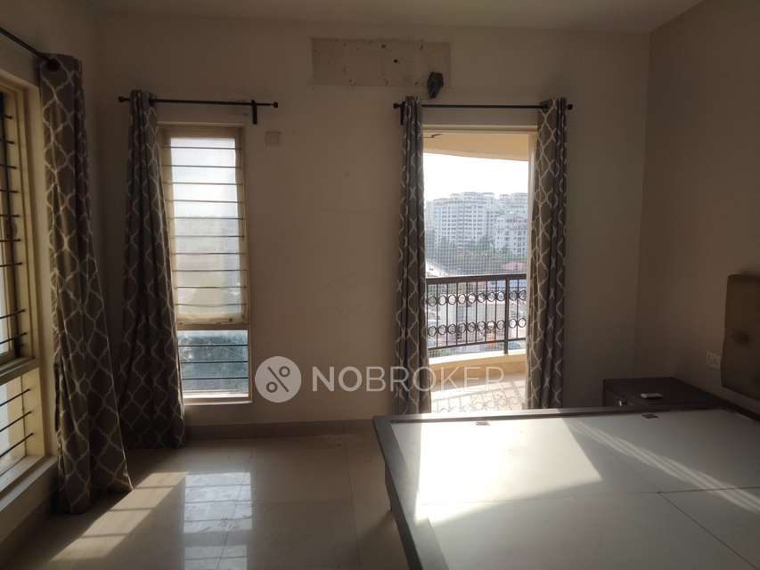 3 BHK Flat In Maangalya Suryodaya Apartments For Sale  In Marathahalli