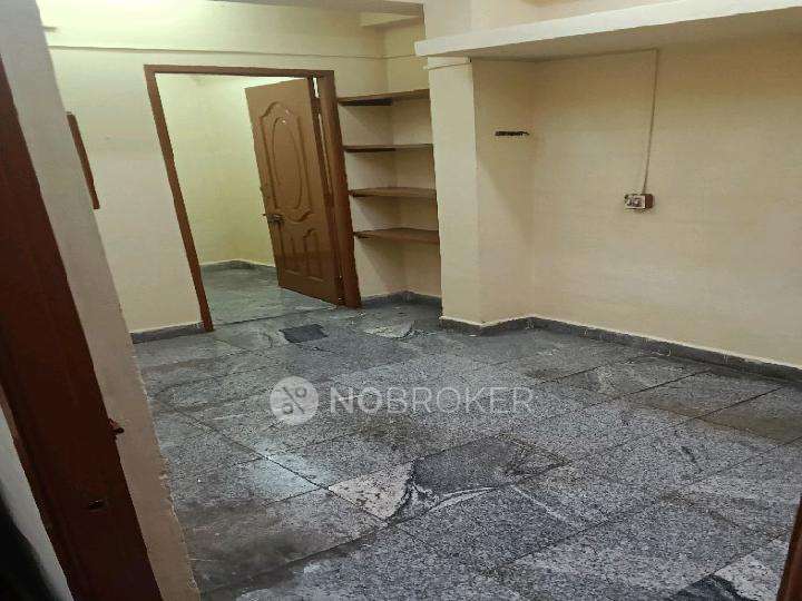 2 BHK Villa In Bs&bs Tower Chennai Park Town for Rent  In Mahaveer Chamber, 103, Nyniappa Naicken St, Rattan Bazaar, George Town, Chennai, Tamil Nadu 600003, India