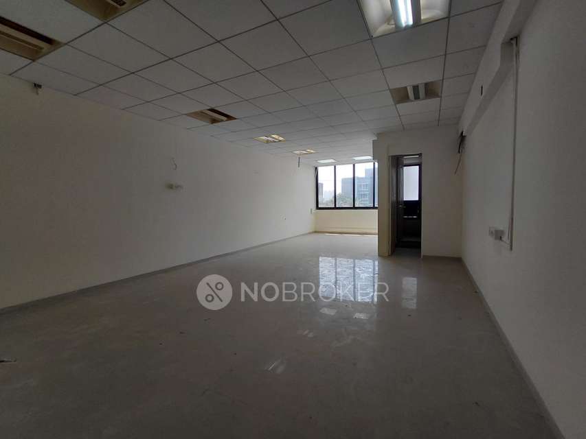 Office Space in Borivali West, Mumbai for Rent 