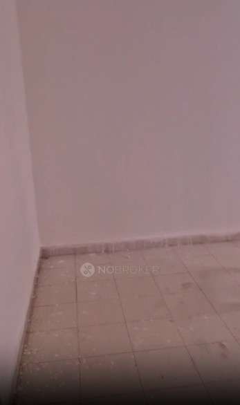 Shared Room for Female In 1 BHK  In Pimpri-chinchwad,