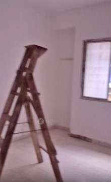 Shared Room for Female In 1 BHK  In Pimpri-chinchwad,