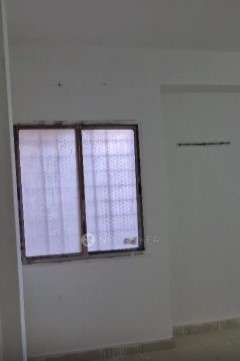 Shared Room for Female In 1 BHK  In Pimpri-chinchwad,