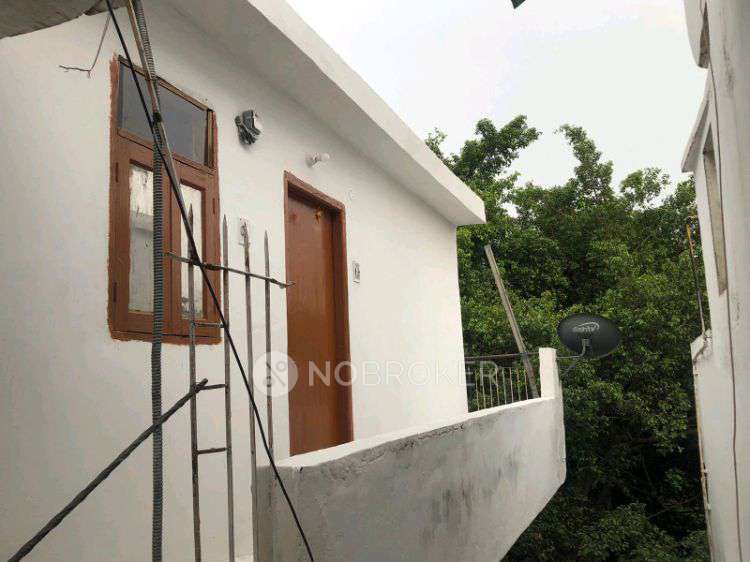 1 BHK House for Rent  In Siri Fort