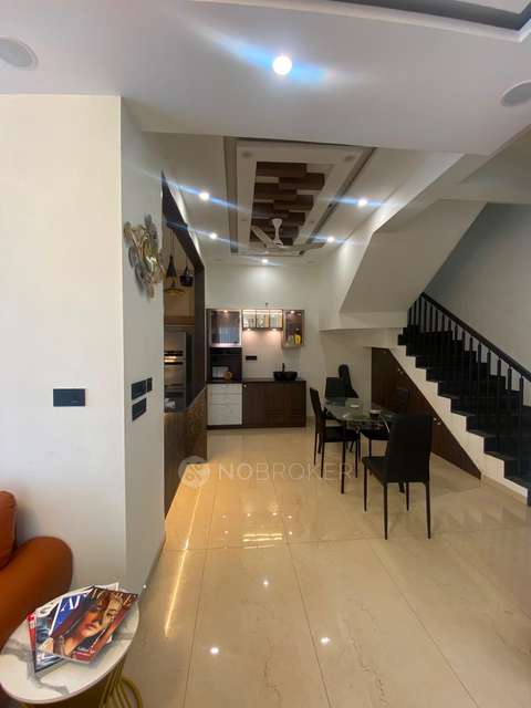 4 BHK Villa In Casagrand Grandio for Rent  In Navallur