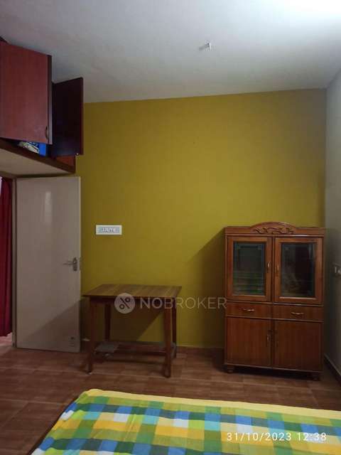 Single Room for Female In 3 BHK  In Elegant Emperor In Kottivakkam