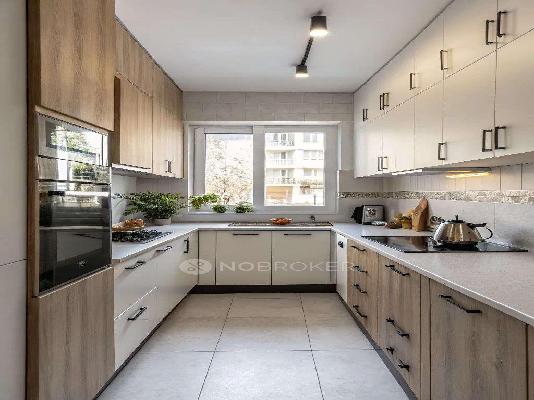 2 BHK Flat In Jrt Arave For Sale  In Vile Parle West