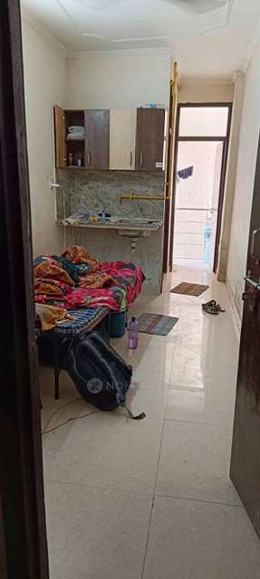 1 RK Flat In Shashi Apartment for Rent  In 180, Mangla Puri Main Rd, New Manglapuri, Sultanpur, New Delhi, Delhi 110030, India