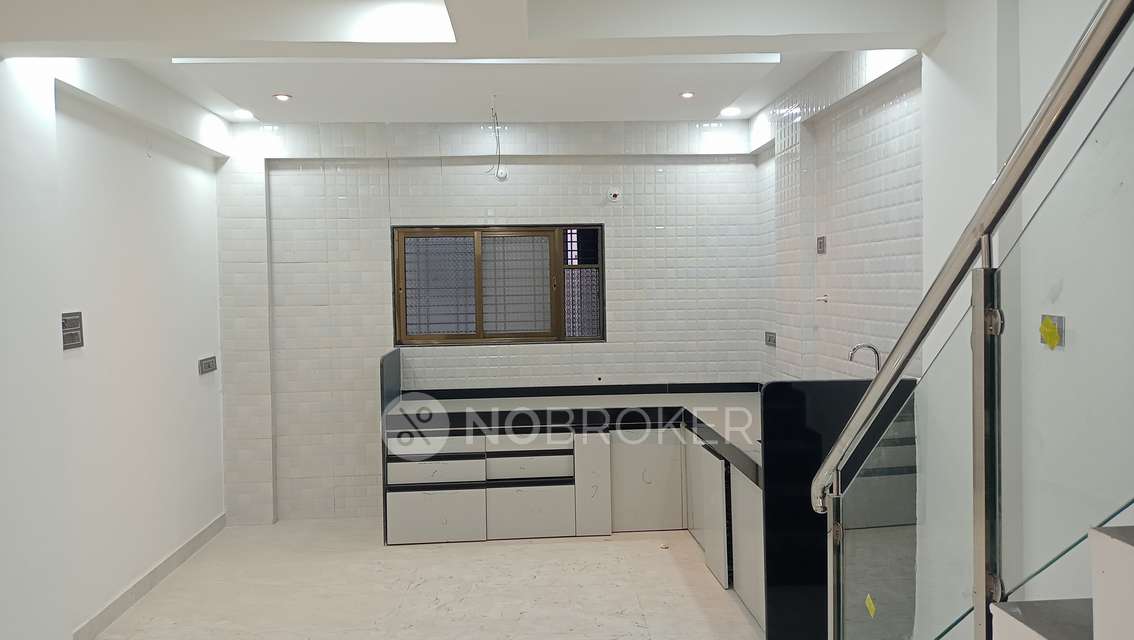 4 BHK Flat In Gulmohar Park  for Rent  In Wagholi