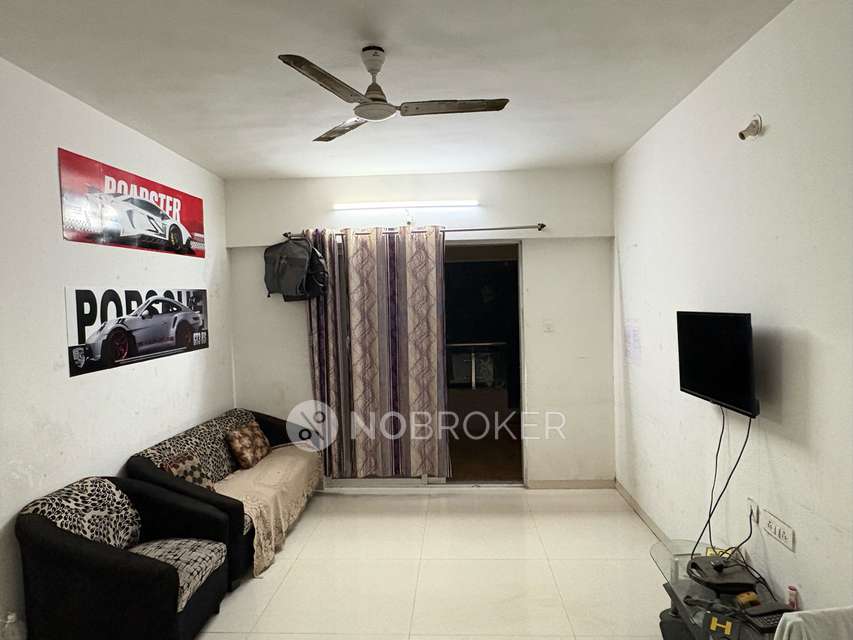 Shared Room for Male In 2 BHK  In Vinode Spirea In Wakad