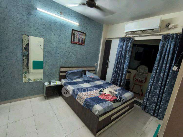 2 BHK Flat In Heritage Holy Apartment For Sale  In Mulund West, Mumbai