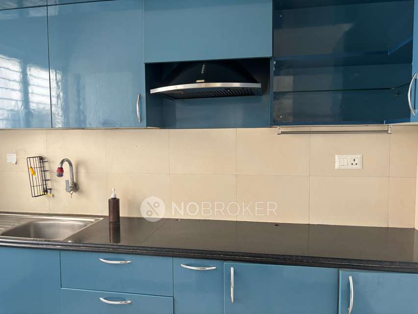 2 BHK Flat In Godrej Azure for Rent  In Padur