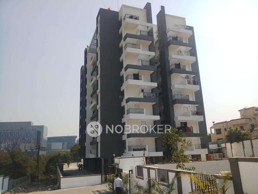 Single Room for Female In 2 BHK  In Saakaar Silvana Society In Kharadi
