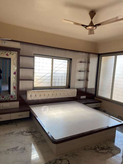 2 BHK Flat In Pankaj Plaza Diamond Water Park Road for Rent  In Pankaj Plaza