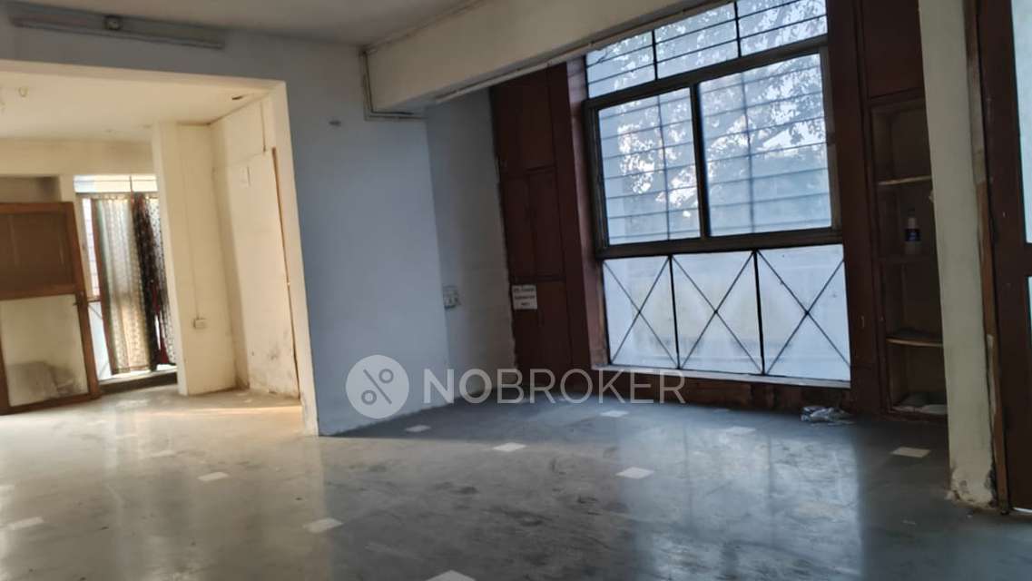 Office Space in Yadav Vyapar Bhavan, Pune for Rent 