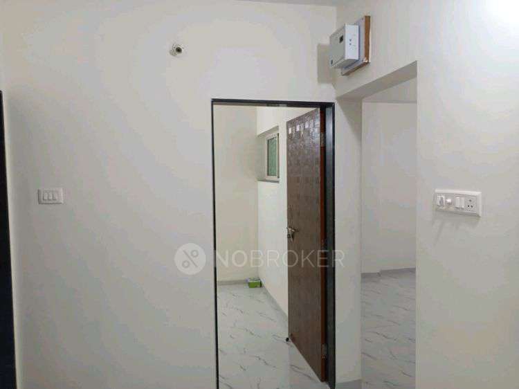 1 BHK Flat In Tarangan Society Ghorpade Peth for Rent  In Ghorpade Peth, Swargate