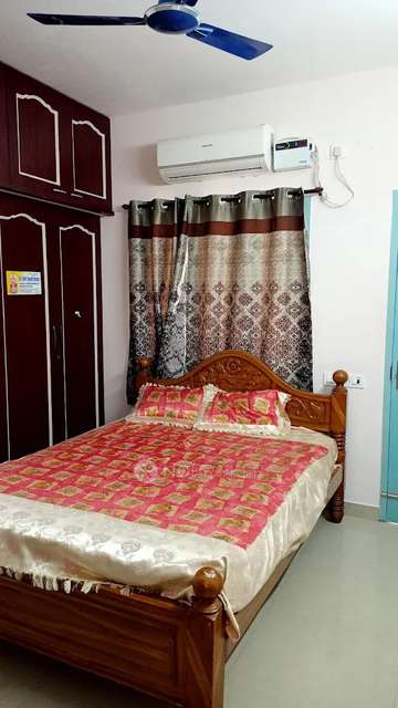 PG for Boys in Sri Devi Kuppam Main Road Valasaralakkm