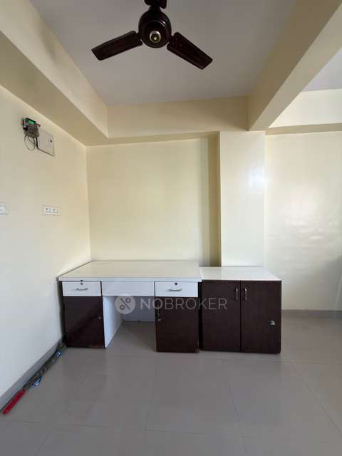 1 BHK Flat In Mahalaxmi Complex for Rent  In Mahalaxmi Market