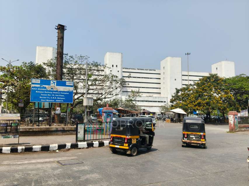 Office Space in Navaratan Premises Chsl, Mumbai for sale 