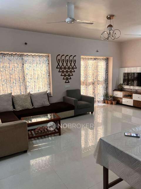 2 BHK Flat In Maple Garden for Rent  In Kondhwa