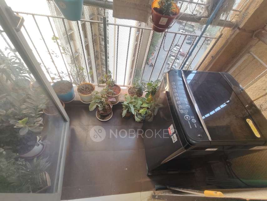 2 BHK Flat In Lodha Splendora for Rent  In Thane West