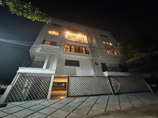 2 BHK Flat In 3jgx P9j, South, Bengaluru, Karnataka 560077 for Rent  In Burj Pinnacle