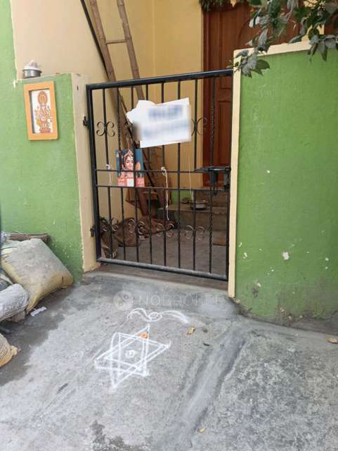 1 BHK House for Rent  In  Hosa Road