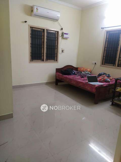 2 BHK Flat In Shristi Apartment For Sale  In Velachery