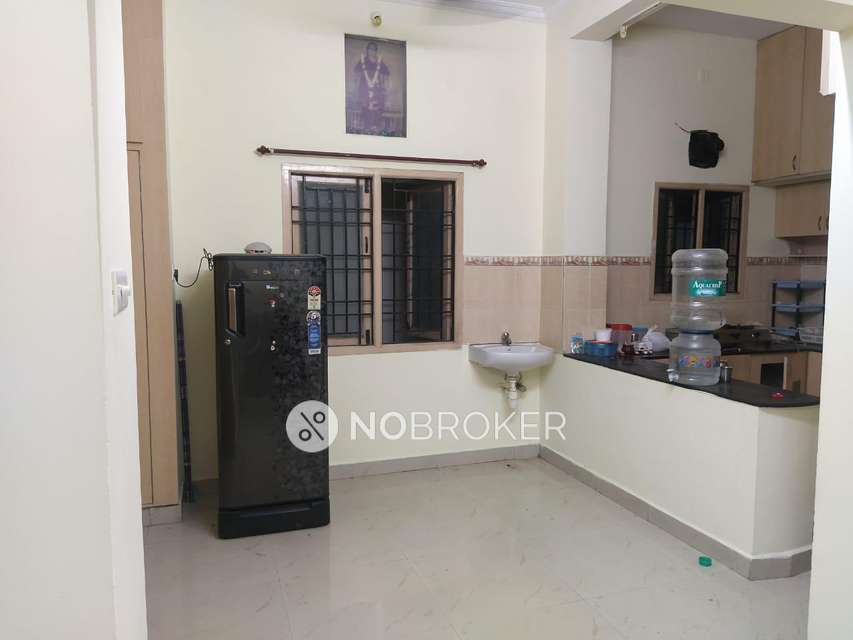 2 BHK Flat In Shristi Apartment For Sale  In Velachery
