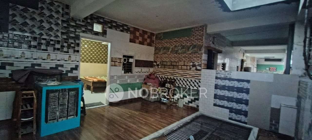 1 RK Flat for Rent  In Sector 44