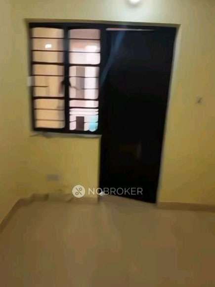 1 BHK Flat In Rana Park, For Sale  In Siraspur