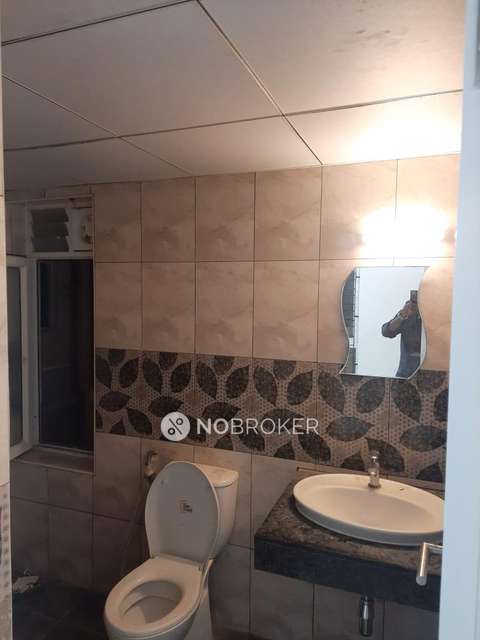 2 BHK Flat In Casagrand Primera, Manapakkam For Sale  In Manapakkam