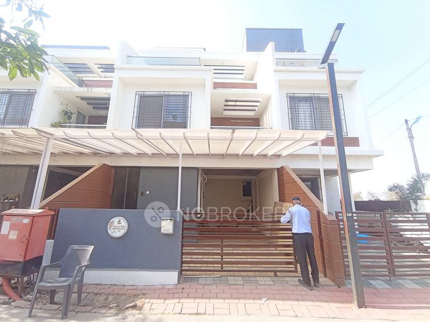 4 BHK House for Rent  In Charholi Budruk