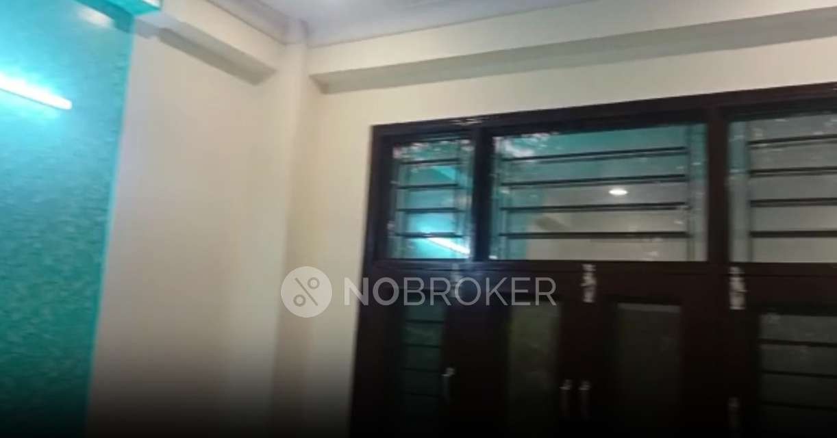 2 BHK Flat In Balaji Enclave For Sale  In Govindpuram