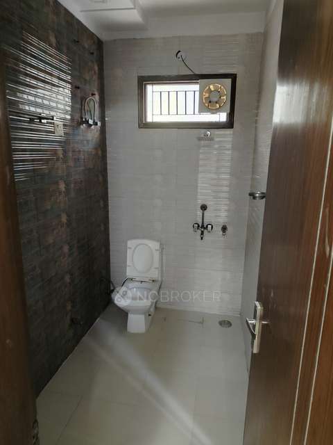 4 BHK Flat For Sale  In Vasundhara