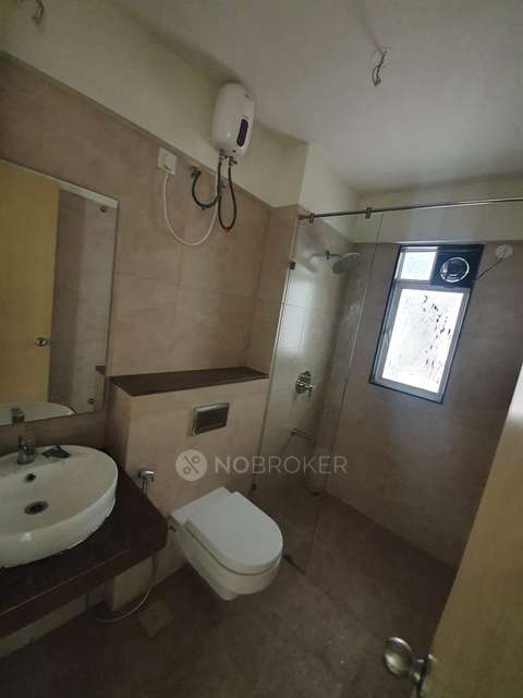 3 BHK Flat In Godrej Central, Chembur For Sale  In Godrej Central Shell Towers