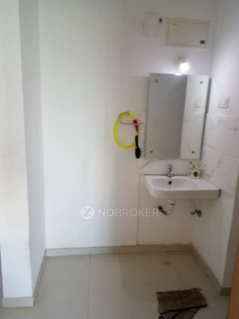 2 BHK Flat In Dynasty for Rent  In Wakad