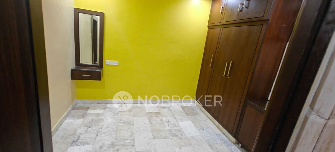 3 BHK House for Rent  In Sr Nagar Metro Station