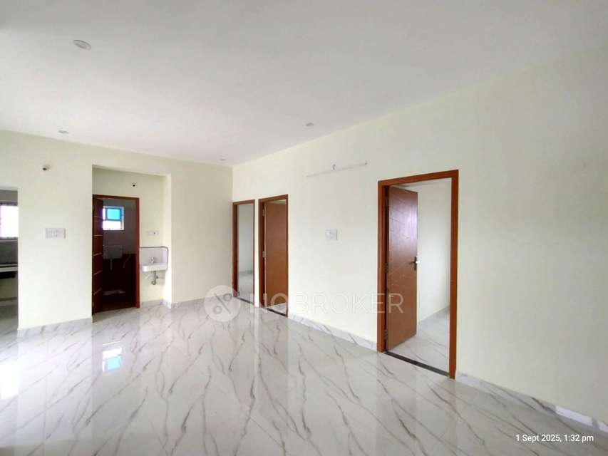 2 BHK Flat In Good Sign For Sale  In Nanganallur