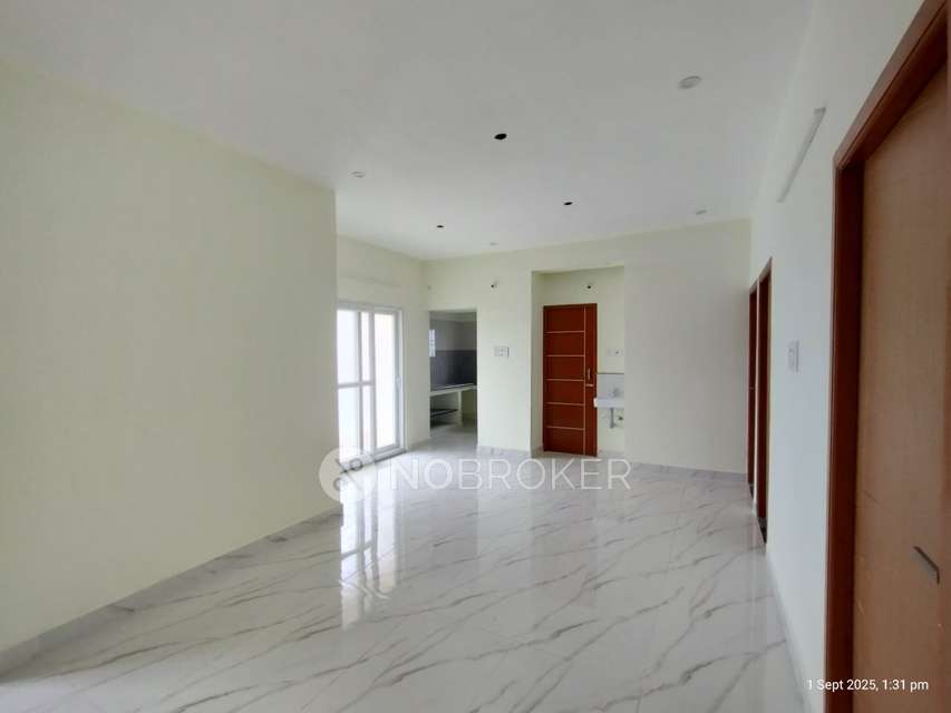 2 BHK Flat In Good Sign For Sale  In Nanganallur