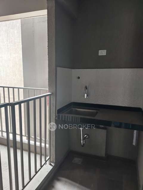 4 BHK Flat In Mantra Mirari for Rent  In Mundhwa