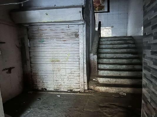 Shop in Parel, Mumbai for sale 