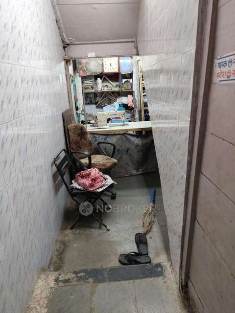 Shop in Parel, Mumbai for sale 
