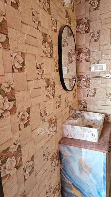 2 BHK Flat In Gkg The Kings Way for Rent  In Ghorpadi