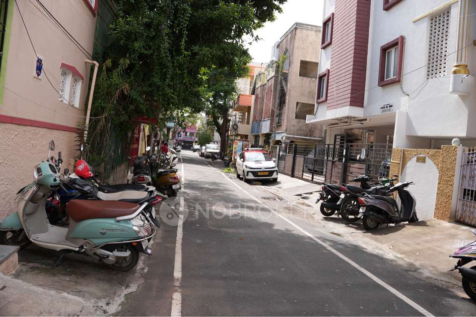 4+ BHK House For Sale  In Vadapalani