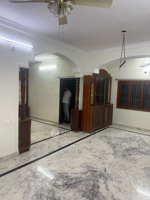 3 BHK Flat In Sri Sai Nilayam For Sale  In 15, Kpr Colony Road
