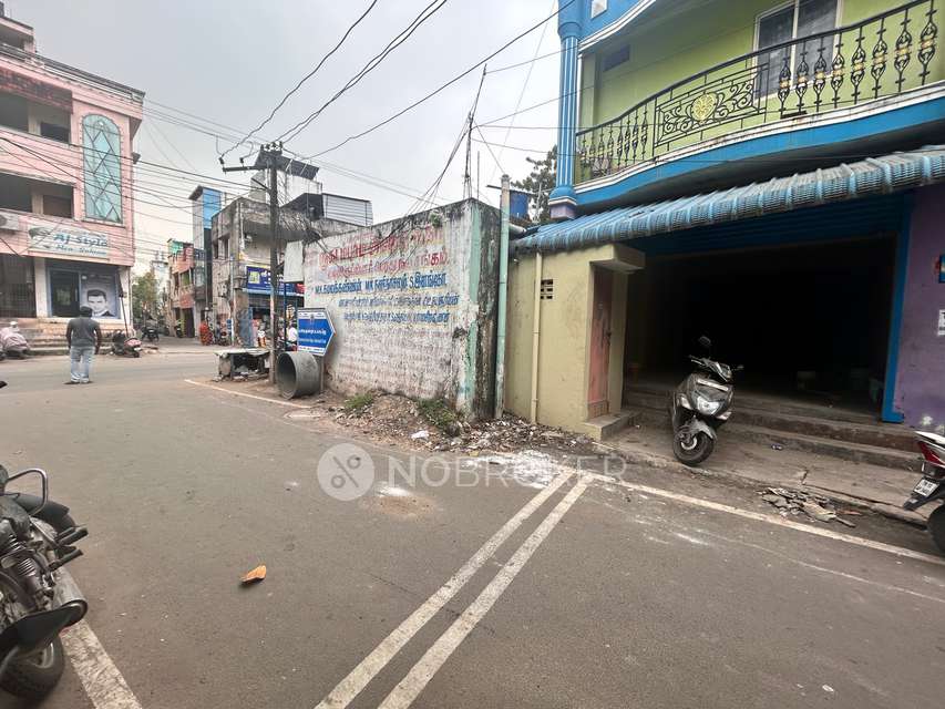 Godown/Warehouse in Kadambadi Amman Koil, Chennai for Rent 