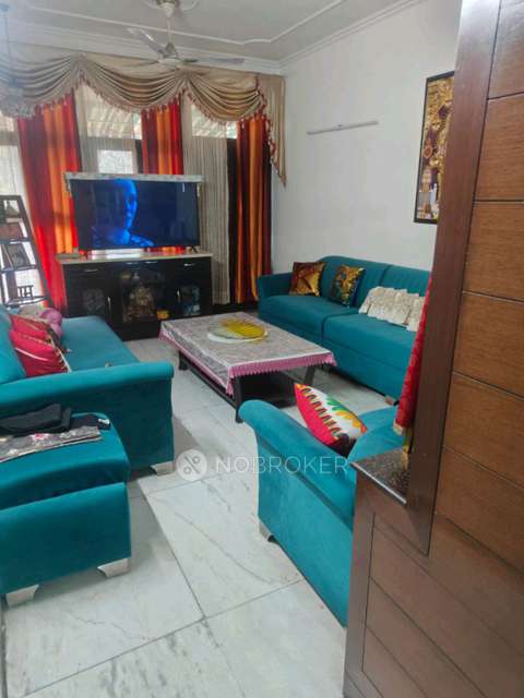 4 BHK Flat In Mayank Apartment For Sale  In Dwarka