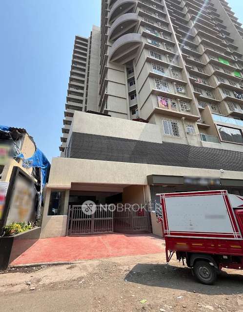 2 BHK Flat In Happy Home Chs For Sale  In Goregaon West